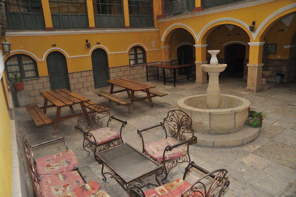 Hostal La Casona Potosí Exterior foto